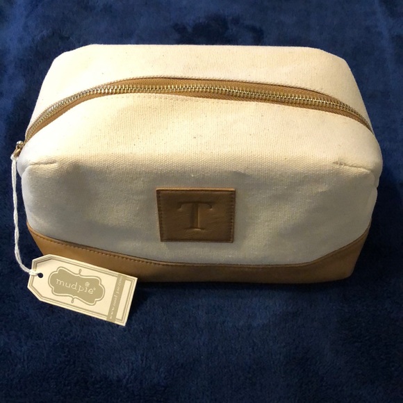 Initial "T" Travel/Accessory Bag - Picture 1 of 8